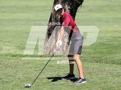Thumbnail 3 in Bay Valley Athletic League Championship photogallery.
