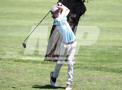 Thumbnail 1 in Bay Valley Athletic League Championship photogallery.