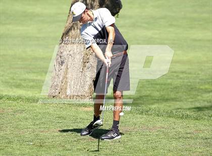 Thumbnail 3 in Bay Valley Athletic League Championship photogallery.