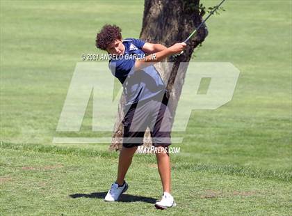 Thumbnail 3 in Bay Valley Athletic League Championship photogallery.