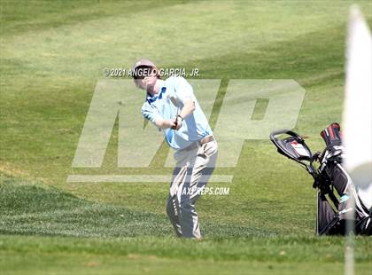 Thumbnail 1 in Bay Valley Athletic League Championship photogallery.
