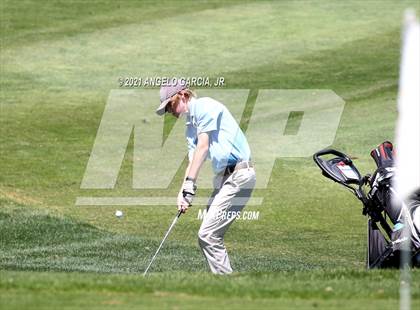Thumbnail 3 in Bay Valley Athletic League Championship photogallery.