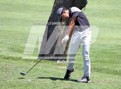 Thumbnail 1 in Bay Valley Athletic League Championship photogallery.
