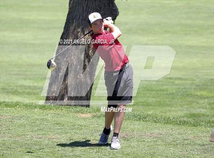 Thumbnail 1 in Bay Valley Athletic League Championship photogallery.