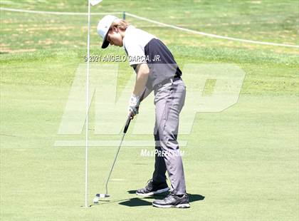 Thumbnail 1 in Bay Valley Athletic League Championship photogallery.