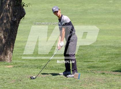 Thumbnail 1 in Bay Valley Athletic League Championship photogallery.