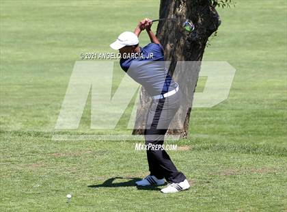 Thumbnail 3 in Bay Valley Athletic League Championship photogallery.
