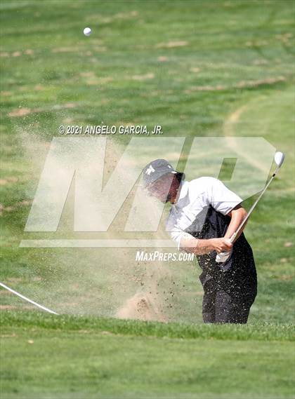 Thumbnail 2 in Bay Valley Athletic League Championship photogallery.