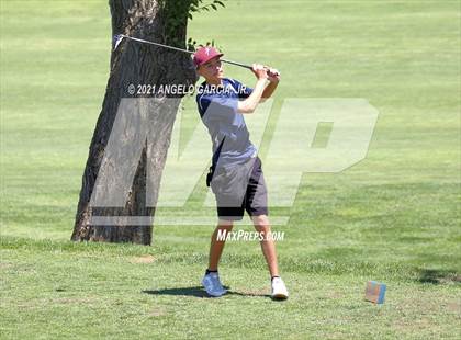 Thumbnail 2 in Bay Valley Athletic League Championship photogallery.