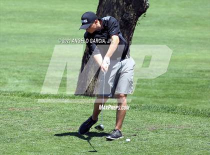 Thumbnail 3 in Bay Valley Athletic League Championship photogallery.