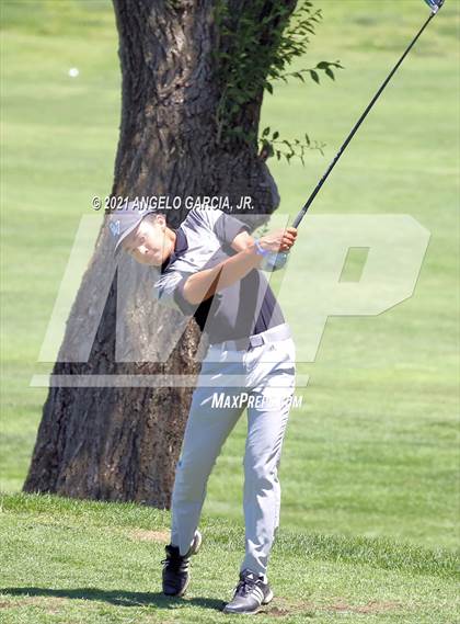 Thumbnail 2 in Bay Valley Athletic League Championship photogallery.