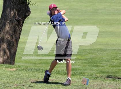 Thumbnail 1 in Bay Valley Athletic League Championship photogallery.