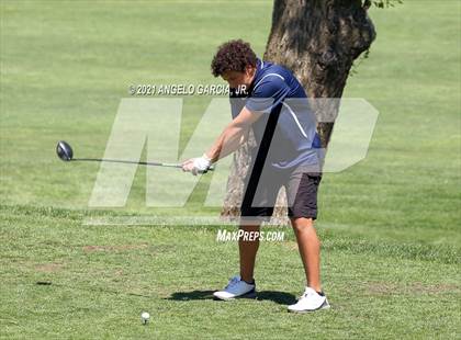 Thumbnail 2 in Bay Valley Athletic League Championship photogallery.