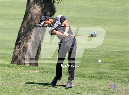 Thumbnail 1 in Bay Valley Athletic League Championship photogallery.