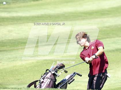 Thumbnail 1 in Bay Valley Athletic League Championship photogallery.