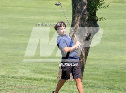 Thumbnail 2 in Bay Valley Athletic League Championship photogallery.