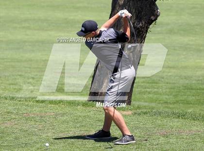 Thumbnail 1 in Bay Valley Athletic League Championship photogallery.