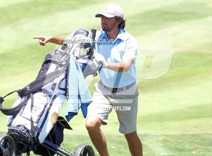 Thumbnail 1 in Bay Valley Athletic League Championship photogallery.