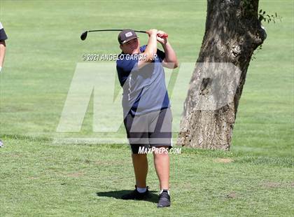Thumbnail 2 in Bay Valley Athletic League Championship photogallery.