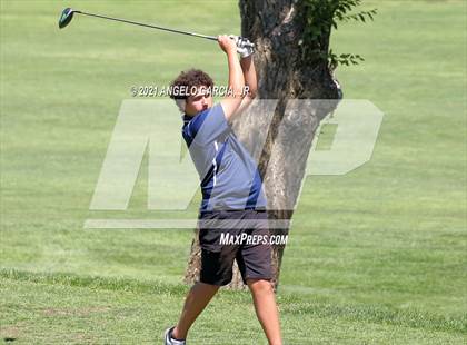 Thumbnail 1 in Bay Valley Athletic League Championship photogallery.