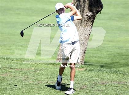 Thumbnail 1 in Bay Valley Athletic League Championship photogallery.