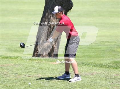 Thumbnail 3 in Bay Valley Athletic League Championship photogallery.