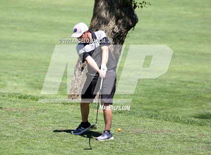 Thumbnail 3 in Bay Valley Athletic League Championship photogallery.