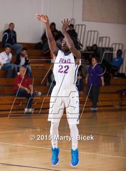Thumbnail 2 in Pleasant Grove vs. Buchanan photogallery.