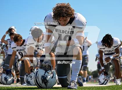 Thumbnail 2 in Tomball Memorial vs Klein Collins photogallery.
