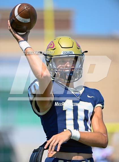 Thumbnail 2 in Tomball Memorial vs Klein Collins photogallery.