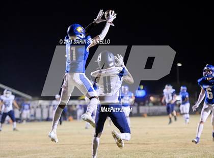 Thumbnail 3 in Deer Valley vs Casa Grande (AIA 4A Round 1 Playoff) photogallery.