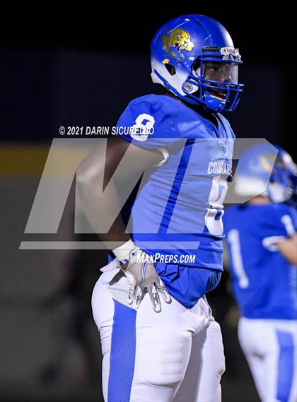 Thumbnail 3 in Deer Valley vs Casa Grande (AIA 4A Round 1 Playoff) photogallery.