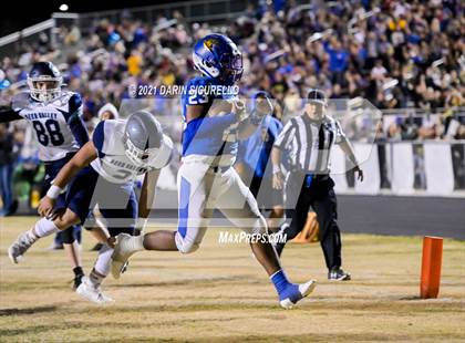 Thumbnail 3 in Deer Valley vs Casa Grande (AIA 4A Round 1 Playoff) photogallery.