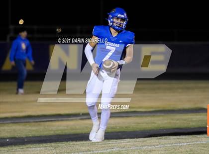 Thumbnail 3 in Deer Valley vs Casa Grande (AIA 4A Round 1 Playoff) photogallery.