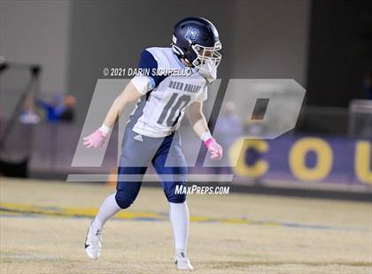 Thumbnail 3 in Deer Valley vs Casa Grande (AIA 4A Round 1 Playoff) photogallery.