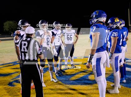 Thumbnail 3 in Deer Valley vs Casa Grande (AIA 4A Round 1 Playoff) photogallery.
