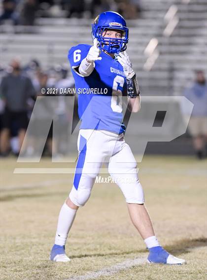 Thumbnail 3 in Deer Valley vs Casa Grande (AIA 4A Round 1 Playoff) photogallery.