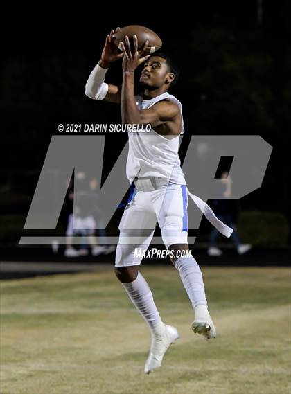 Thumbnail 2 in Deer Valley vs Casa Grande (AIA 4A Round 1 Playoff) photogallery.