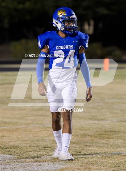 Thumbnail 3 in Deer Valley vs Casa Grande (AIA 4A Round 1 Playoff) photogallery.