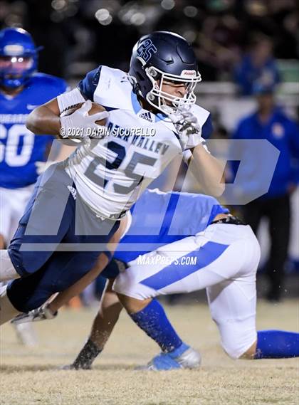 Thumbnail 2 in Deer Valley vs Casa Grande (AIA 4A Round 1 Playoff) photogallery.