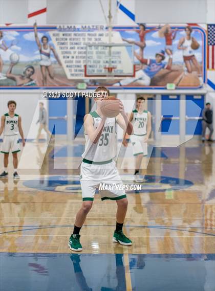 Thumbnail 3 in Temecula Valley vs. Poway photogallery.