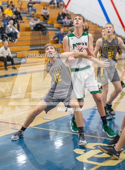 Thumbnail 3 in Temecula Valley vs. Poway photogallery.