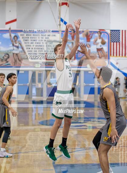 Thumbnail 3 in Temecula Valley vs. Poway photogallery.