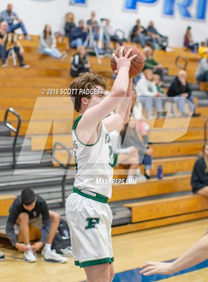 Thumbnail 2 in Temecula Valley vs. Poway photogallery.