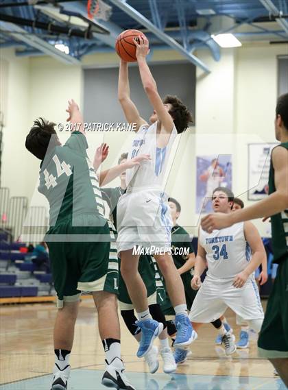 Thumbnail 3 in Langley @ Yorktown photogallery.