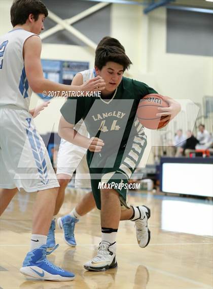 Thumbnail 1 in Langley @ Yorktown photogallery.