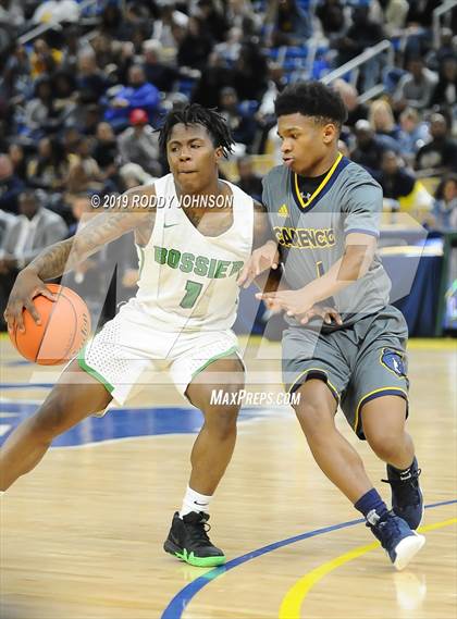 Thumbnail 2 in Carencro vs. Bossier (Editorial only-LHSAA 4A Semifinal) photogallery.