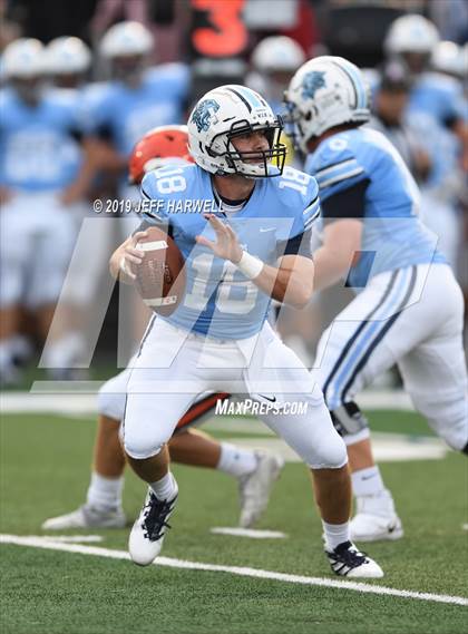 Thumbnail 3 in Hoover @ Louisville photogallery.