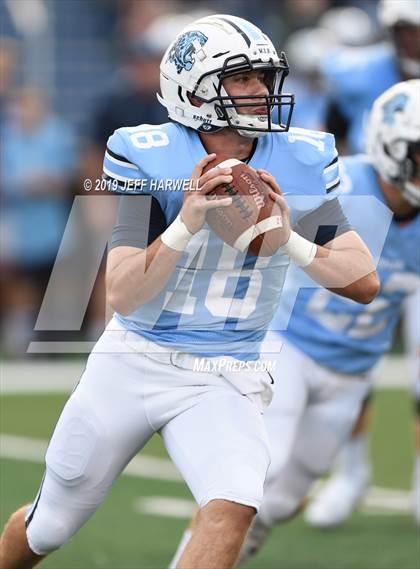 Thumbnail 3 in Hoover @ Louisville photogallery.