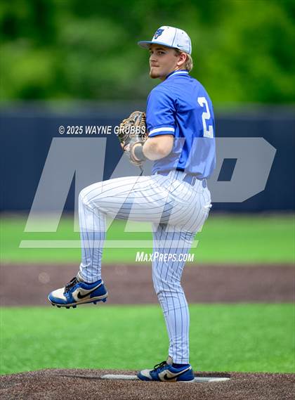 Thumbnail 1 in Carthage vs. Spring Hill (UIL Baseball 4A D2 Region Final Game 2) photogallery.